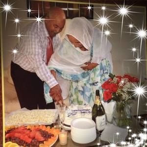 Meet your Posher, Tirhas